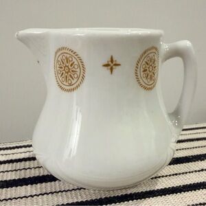 Restaurant Ware Creamer Pitcher Shenango China U.S.A. Gold Medallion